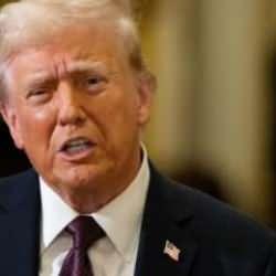 Trump, Husileri yeniden 'yabancı terör örgütleri' listesine ekledi