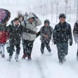 Kahramanmaraş'ta 6 Şubat Perşembe (bugün) okullar tatil mi? Valilik resmen duyurdu!