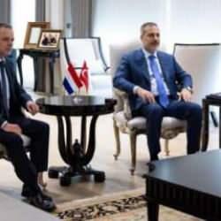 Bakanı Fidan, Hollandalı mevkidaşı Veldkamp ile bir araya geldi