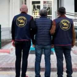 MİT tırlarının durdurulduğu dönemde İl Emniyet Müdürü olan FETÖ’cü yakalandı