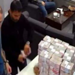 Para kuleleri skandalından da Ekrem İmamoğlu çıktı!