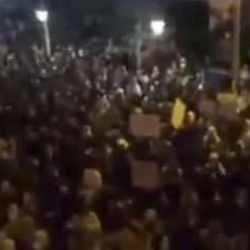 Gençliğe Hitabe'yi bile bilmiyorlar! CHP'li yönetici alanda böyle yuhalandı