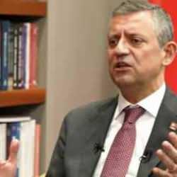 Özgür Özel, Türkiye'yi bu defa Fransız Le Monde’ye şikayet etti