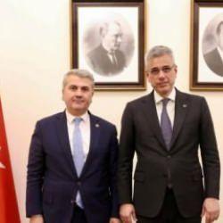 Milletvekili Canbey'den güzel haber! Erdemit'te yeni devlet hastanesi inşa ediliyor 