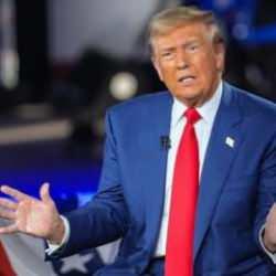 Trump, Çin'e uygulanacak vergiyi yüzde 125'e çıkardı
