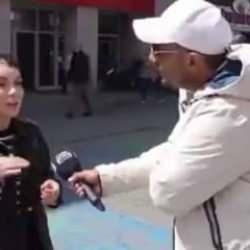 Sokak röportajında tepki çeken zorbalık! İstediği cevapları alamayınca çirkinleşti