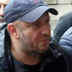 Ünlü oyuncu Serkan Keskin'in annesi vefat etti