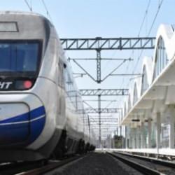 YHT istasyonlarındaki 'Turuncu Masa' engelleri kaldırıp ulaşımı kolaylaştırıyor