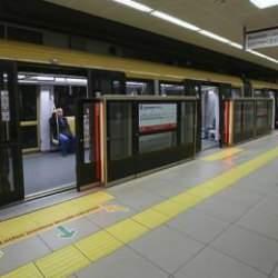 Metro hattında arıza! İşletmeye kapatıldı