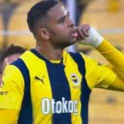 En-Nesyri'nin hareketi tribünleri kızdırdı