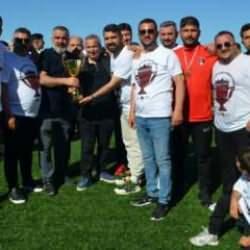 Şampiyon takım ligden çekilme kararı aldı