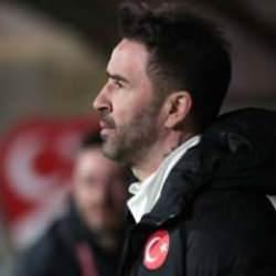Gökhan Gönül veda etti: 'Çalışmaktan onur duydum'