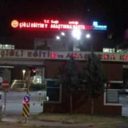 İzmir'de iki grup arasında silahlı kavga; 4 yaralı