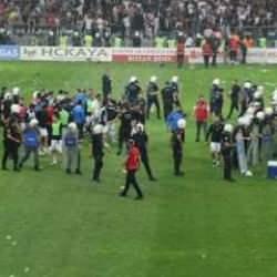 Valilik açıkladı! Olaylı maç sonrası 3 gözaltı