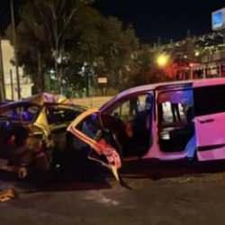 Gaziantep’te iki araç kafa kafaya çarpıştı: 5 ölü, 2 yaralı