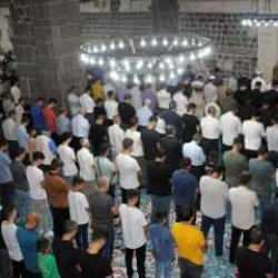 Konya Bayram Namazı Saati 2025! Diyanet Kurban bayramı namazı saat kaçta?