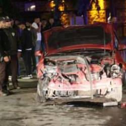 Kars'ta zincirleme kaza! Yaralılar var