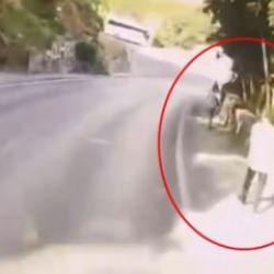 Fıkra gibi dehşet: Altın bilezikleri sahte sanıp 310 TL ile yetindi