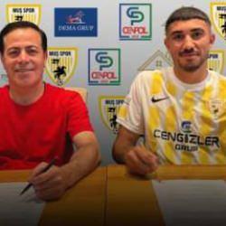 22'lik orta saha memleketinin takımına imza attı!