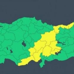 Meteorolojiden 11 il için sağanak ve fırtına uyarısı