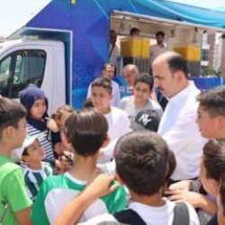 Başkan Altay ve Pekyatırmacı Bilgehane’de yaz etkinliklerine katılan öğrencilerle buluştu