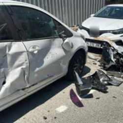 Üsküdar'da feci kaza: Motosiklet sürücüsünün bacağı koptu