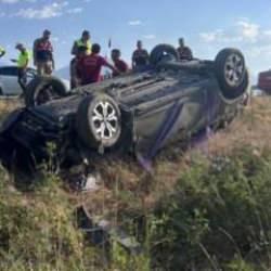 Nişan dönüşü Erzincan yolunda feci kaza: 1 ölü, 4 yaralı