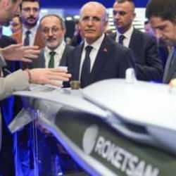 Bakan Şimşek 'Yüz milyar dolar değerin üzerinde' diyerek duyurdu! Türkiye arayı kapatıyor