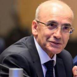 Bakan Şimşek'ten ihracatta rekor açıklaması! Türkiye zirveye oynuyor...