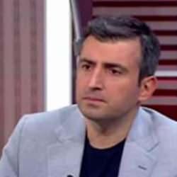 Selçuk Bayraktar 'Next Sosyal'e yönelik eleştirilere cevap verdi