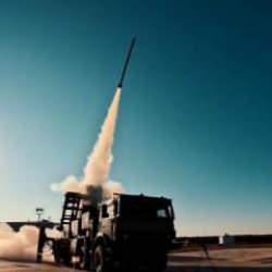 Roketsan, Türk savunma sanayisinin gözde ürünlerini Londra’da sergiliyor