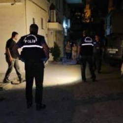 Adana'da kanlı pusu! Evinin önünde öldürüldü