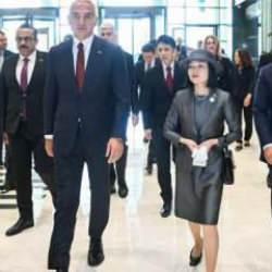 Bakan Ersoy’dan Altes Prenses’e Japonca teşekkür