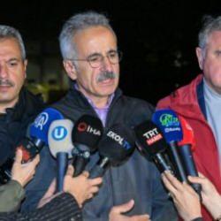Bakan Uraloğlu sel sularının vurduğu Rize'de! Vatandaşlara kritik uyarı