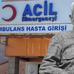 Manisa'da feci ölüm! Ağaç keserken boynunu kesti