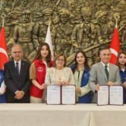 Gaziantep Büyükşehir'den gençlere müjde: 'Öğrenci Dostu Şehir Protokolü' imzalandı