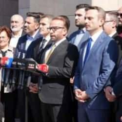  AK Parti İstanbul İl Başkanlığından Özgür Özel hakkında suç duyurusu
