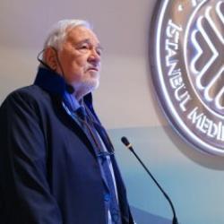 Prof. Dr. İlber Ortaylı'dan Medipol'de tarih dersi: Fatih Rönesans'ın en parlak hükümdarı