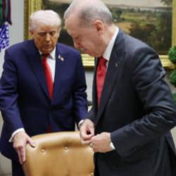 Trump’tan Cumhurbaşkanı Erdoğan’a sandalye jesti