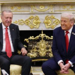 Zirveyi gölgeleme çabaları boşa çıktı! Tom Barrack'tan 'Meşruiyet' açıklaması