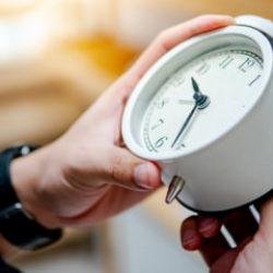 2025'te Türkiye'de saatler 1 saat geri alınacak mı? 9 yıldır yapılmıyordu!