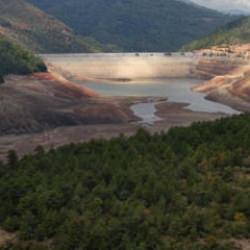 Bursa'da barajlar kurudu! CHP'li Bozbey kentin 1 haftalık suyunun kaldığını duyurdu