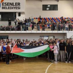 Esenlerli sporculardan Gazze'ye destek