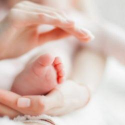 Normal doğum annelerin bedensel ve ruhsal gücünü destekliyor