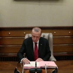 Basın İlan Kurumu'nda bayrak değişimi: Genel Müdürlüğe Abdulkadir Çay atandı!