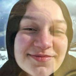 18 yaşındaki Dilara'nın enkazdan çıkarılma anı kamerada