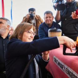 Gaziantep Büyükşehir'in mazot desteği başladı