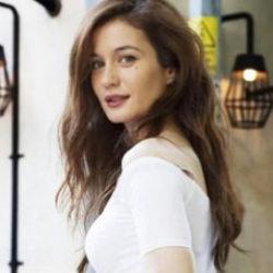 TRT1'deki Taşacak Bu Deniz'e evet diyen Berna Koraltürk aslında kimdir?