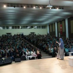 Konya'da 'Şehir Konferansları' devam ediyor  