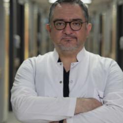 Hem mideyi hem bağırsağı bozuyor! Geçmeyen ishale yol açıyor